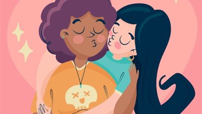 «الإفتاء» توضح حكم خلع الفتاة ملابسها أمام صديقاتها