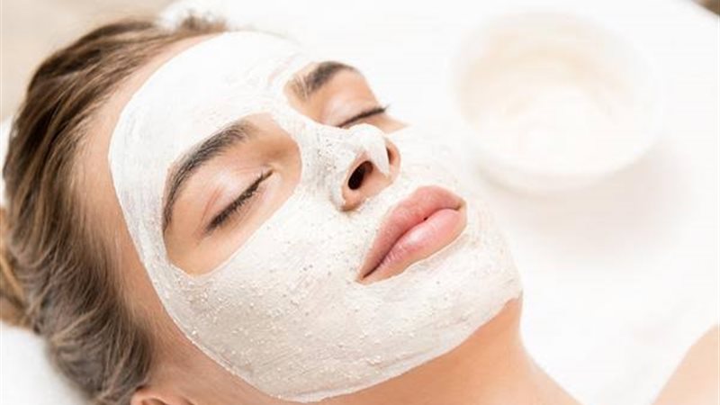 حكم استخدام اللبن