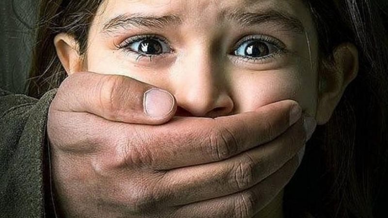 فاطمة ابراهيم : الصمت