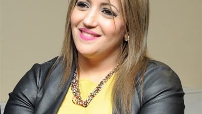 خديجة أوهال تحارب الحشرة القرمزية