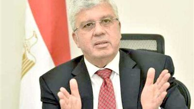 وزير التعليم العالي يبحث مع وفد «USAID» تطوير كليات التربية بالجامعات