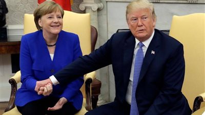ترامب يُرسل إلى أنجيلا ميركل «هدية الاستسلام»