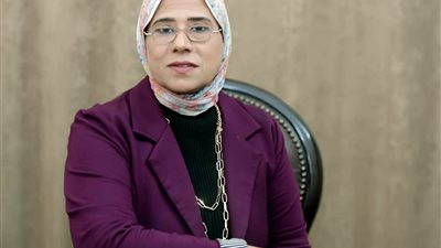 إيمان جنيدي تقود فرقة «المايسترو» غدا في بيت السحيمي