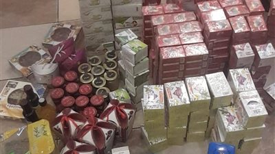 ضبط 960 عبوة عسل ملكي ومنشطات جنسية منتهية الصلاحية في شرم الشيخ