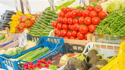 أسعار الخضروات اليوم السبت.. استقرار الطماطم مع دخول المدارس والفاصوليا بـ 15 جنيهًا للكيلو