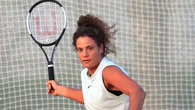 ميار شريف تكتب التاريخ وتتوج ببطولة بارما للتنس