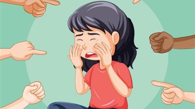 أخصائية تضع روشتة تعامل الأم مع ابنتها ضحية التنمر