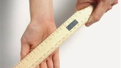 إصابة تلميذة تعدى عليها مدرس في الدقهلية