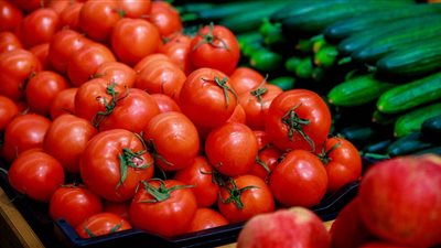 أسعار الخضروات اليوم الأربعاء.. الفاصوليا تصل 15 جنيهًا للكيلو والطماطم مستقرة 