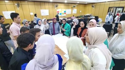 «الطفولة والأمومة» ينظم ورش عمل لبناء قدرات المتطوعين المراهقين 