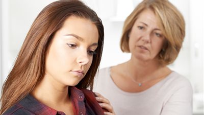 تعرفي على سن التكليف للأبناء ومتى نفرق بينهما في المضاجع