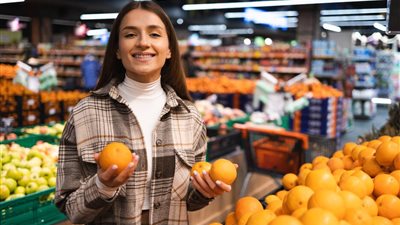 أسعار الفاكهة اليوم الاثنين.. تراجع العنب والجوافة وهبوط مفاجئ للموز