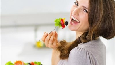 منها «الموز والقهوة».. أطعمة ومشروبات هتخلي مزاجك حلو في أيام الشتا الكئيبة