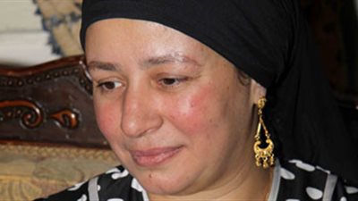 بعد صورها بملابس العمرة.. حقيقة اعتزال الفنانة عبلة كامل