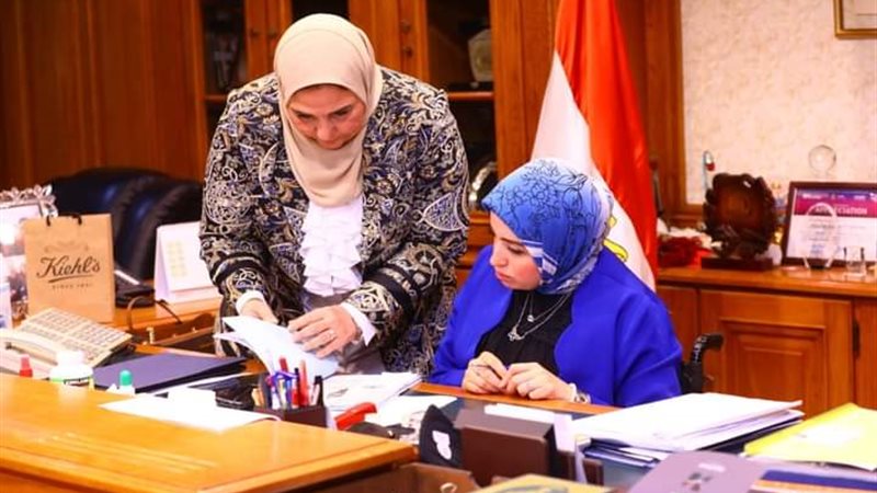 هبة عز العرب عضو