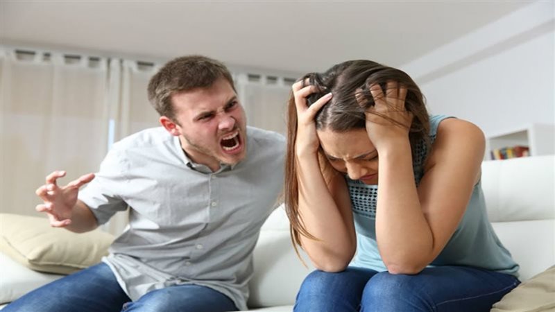 ثلاث صفات يكرهها