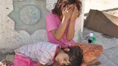 أرادت التعليم.. اعترافات صادمة لأم عذبت طفلتها لإجبارها على التسول