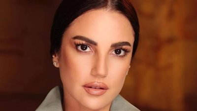 درة: زوجي هجرني في الفراش بسبب هذا المشهد