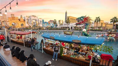 صور| القرية العالمية بدبي تفتح أبوابها في بداية موسمها الـ27