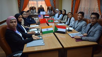 نموذج محاكاة لمؤتمر قمة المناخ لطلاب جنوب سيناء