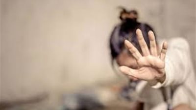 موظفة بالصحة تجمع 9 ملايين جنيه حرامًا.. وتحاول غسلها