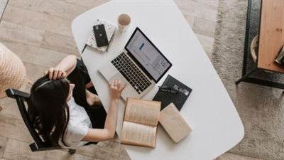 مفاجآت للمرأة العاملة في قانون العمل الجديد