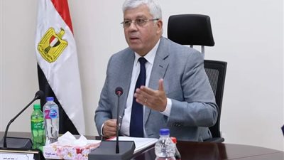 أيمن عاشور يترأس اجتماع مجلس شؤون المعاهد العليا الخاصة