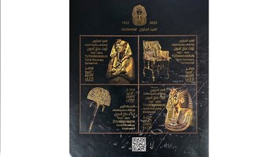 البريد المصري يصدر مجموعة طوابع تذكارية بمناسبة مرور 100 عام على اكتشاف مقبرة الملك توت عنخ آمون