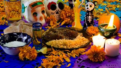 يقدم كقرابين لأرواحهم.. تعرفي على أسرار طعام الموتى في المكسيك