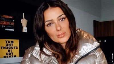 نشرة «هير فاشون»| إنجي المقدم بالشتوي.. لاميتا فرنجيه بالجريء.. ونوال الزغبي بالكاجوال