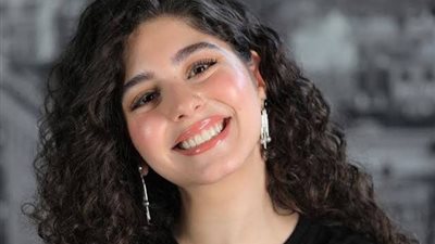 مايان السيد تستعد لخوض أولى تجاربها المسرحية بـ«قانون أنتيجون»