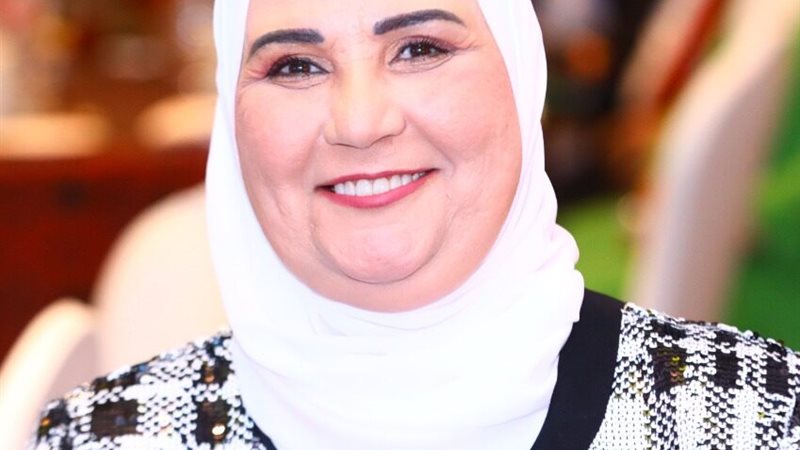 نفين القباج وزيرة