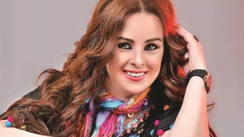 الفنانة حنان شوقي