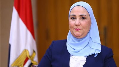 وزيرة التضامن توجه بمساعدات عاجلة لأسر ضحايا أتوبيس الدقهلية