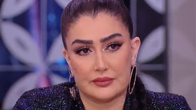 غادة عبد الرازق تثير الجدل: «الأطباء النفسيين عندهم حتة لاسعة»