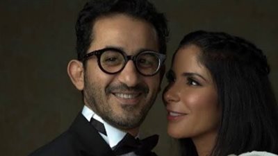 منى زكي تكشف سر عودتها للمسرح.. ما علاقة أحمد حلمي؟