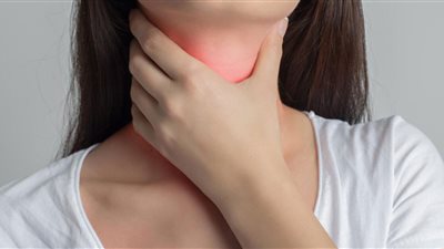 4 طرق لتجنب التهاب الحلق مع قدوم الشتاء.. تعرفي عليها