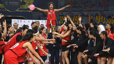 فتيات الأهلي يتوجن بدوري المرتبط لكرة السلة