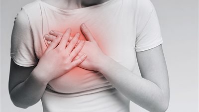 مفاجأة.. المكملات الغذائية تصيب بسرطان الثدي