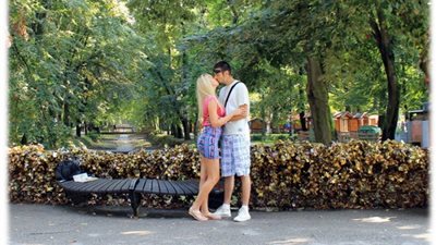 موست ليوبافي.. جسر «أقفال الحب» من حطام قصة مأساوية