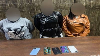 القبض على 3 فتيات تخصصن في سرقة الهواتف المحمولة والذهب