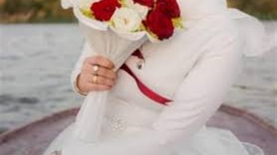 استشاري عن رجل طلق زوجته في فرح ابنته: مضطرب نفسيًا