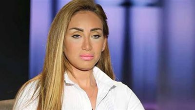 ريهام سعيد تهاجم الإعلاميين بسبب منة شلبي: «متقولش الماريجوانا مش مخدرات»