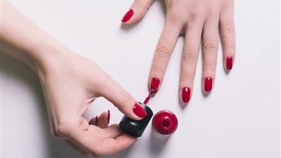 تعرفي على أبرز صيحات المانيكير.. التي تناسب مكياجك وإطلالتك