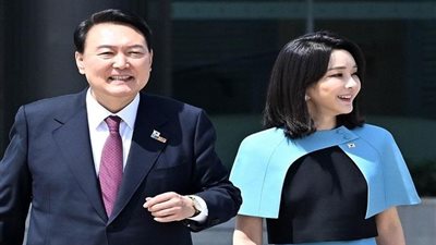 صورة السيدة الأولى في كوريا الجنوبية تثير أزمة