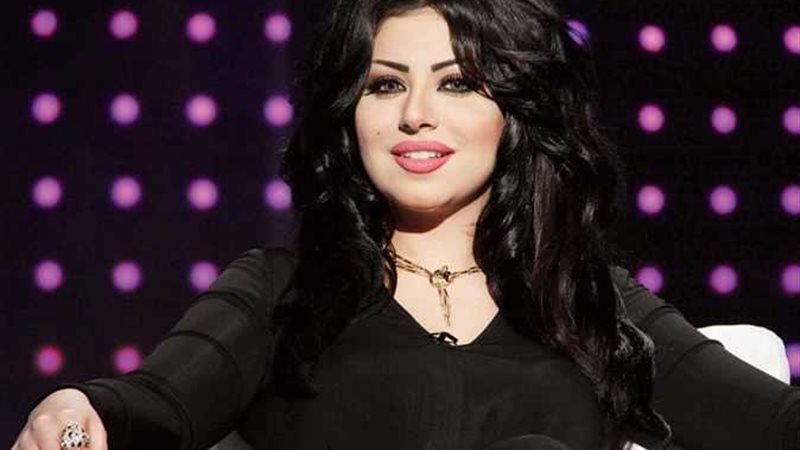 حليمة بولند