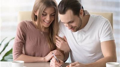 ركزي في التفاصيل.. كيف تكتشفين شخصية خطيبك؟