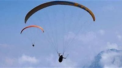 «الطيران الشرعي».. نساء الموصل يحلقن في سماء الحرية