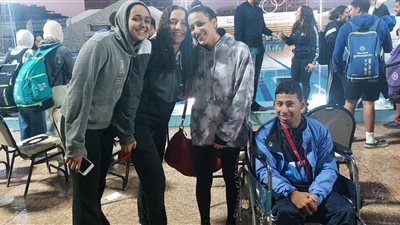 صور| سيناوي من ذوي الهمم يفوز بفضية بطولة الجامعات للسباحة