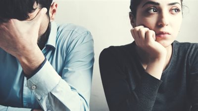 زوج أمام المحكمة: «زوجتي هدمت البيت بسبب محل كوافير»